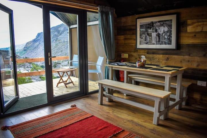 Llechwedd Glamping Hotel Blaenau Ffestiniog Eksteriør billede